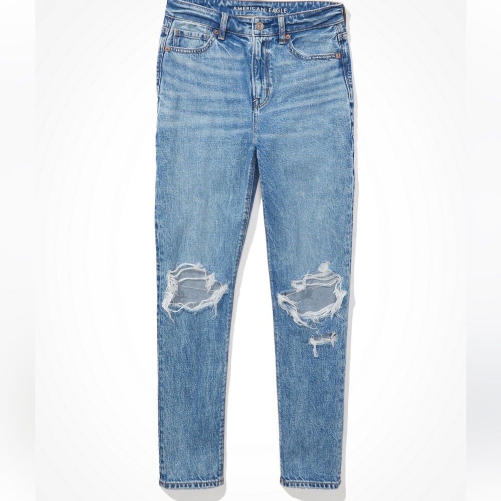 American Eagle Strigid Ripped Mom Jean Outfitters Light Blue Denim